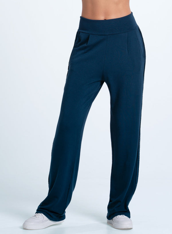 Lucky in Love Chill Play Pant